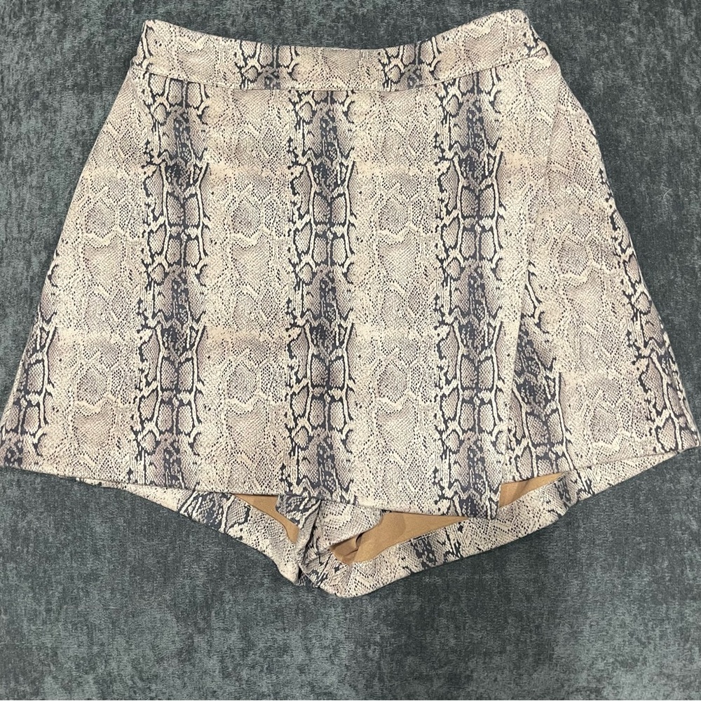 Snake Skin Print Mini Skort